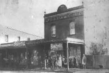 Black and White photo of Wheatley's Store circa 1918